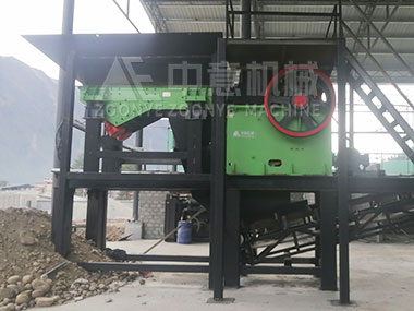中意機(jī)械助力西藏建設(shè)，裝修垃圾處理設(shè)備安裝調(diào)試完成